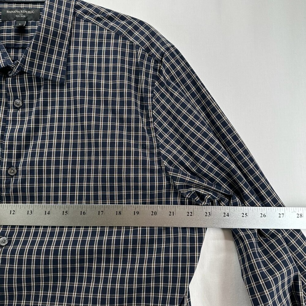 Banana Republic Button Up Shirt L Black Plaid Long Sleeve Non Iron Standard Fit - Picture 8 of 12